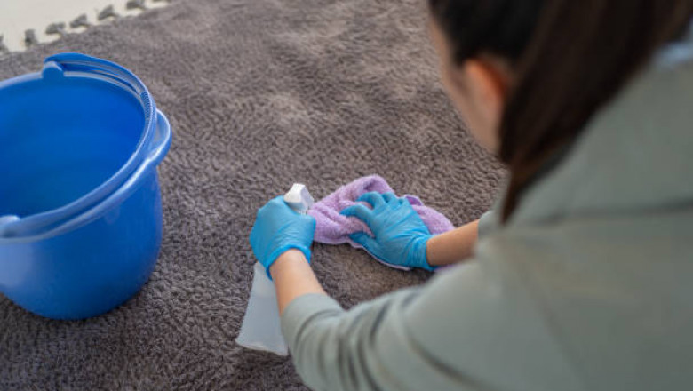 Do You Clean Rugs & Carpets the Same Way? Here’s the Answer