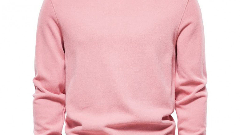 How to Style a Sweatshirt: Tips for Elevating Your Casual Look
