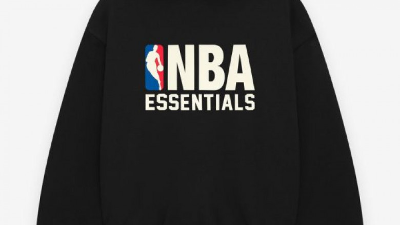Why Essentials Hoodie Should Be Your Next Fashion Buy