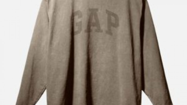 #CorteizClothing, #CRTZ, #YeezyGap, #YeezyGapHoodie, #StreetwearStyle, #EverydayCool, #CRTZFits, #UrbanStreetwear, #MensStyle, #MinimalistFashion