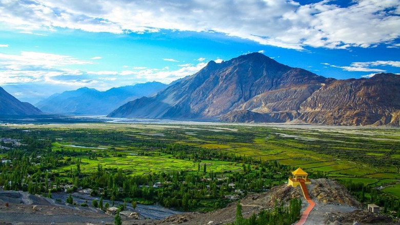 Nubra Valley Temperature: A Guide to Weather in the High Himalayas