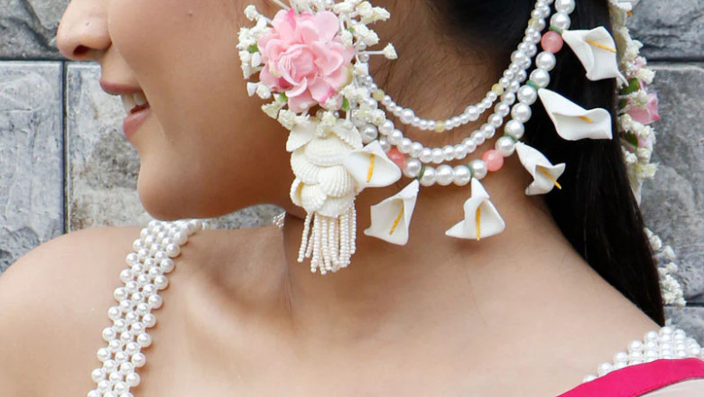 Exquisite Flower Jewellery Set for Brides – VAIDAAN
